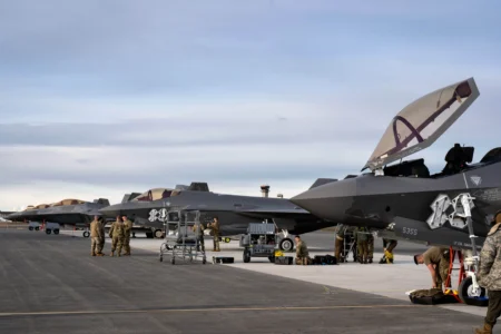 Fighter Jet Pilots Salary Across the World in 2026