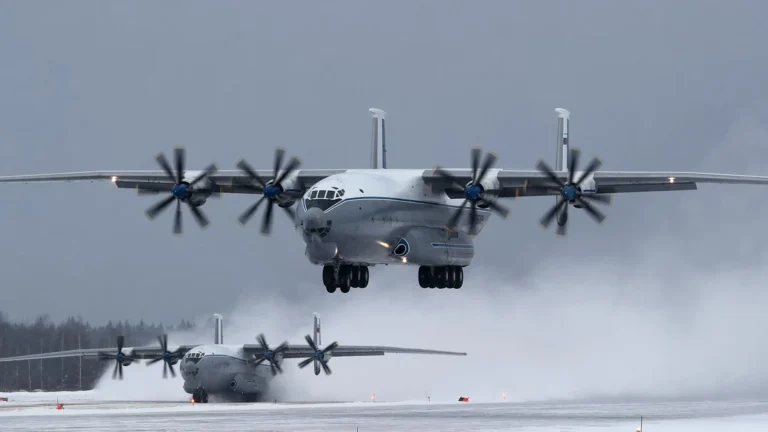 Antonov An-22