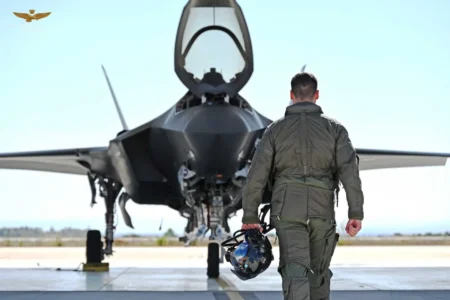 Finnish Air Force Pilot Flies Most Advanced Fighter Jet in the World for 1st Time
