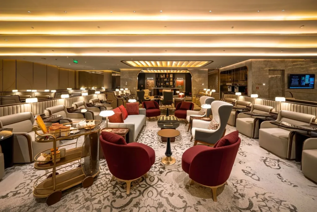 Singapore Airlines Using New Air India Maharaja Lounge at San Francisco Airport, Why?