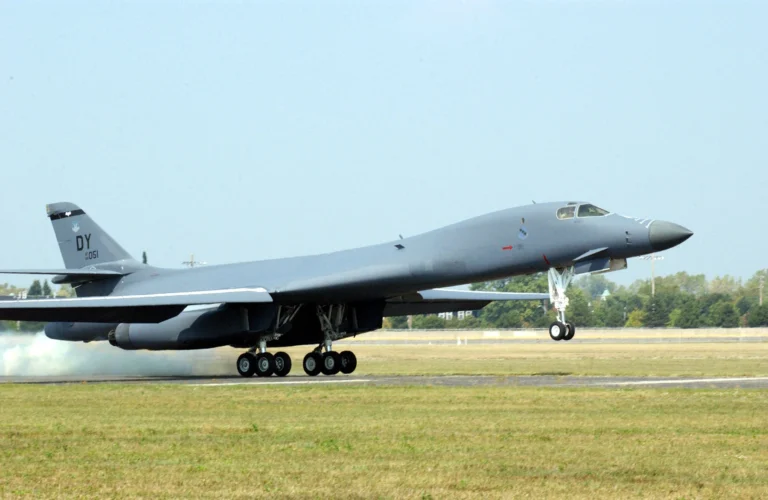 US Bomber Boeing B-1B Lancer