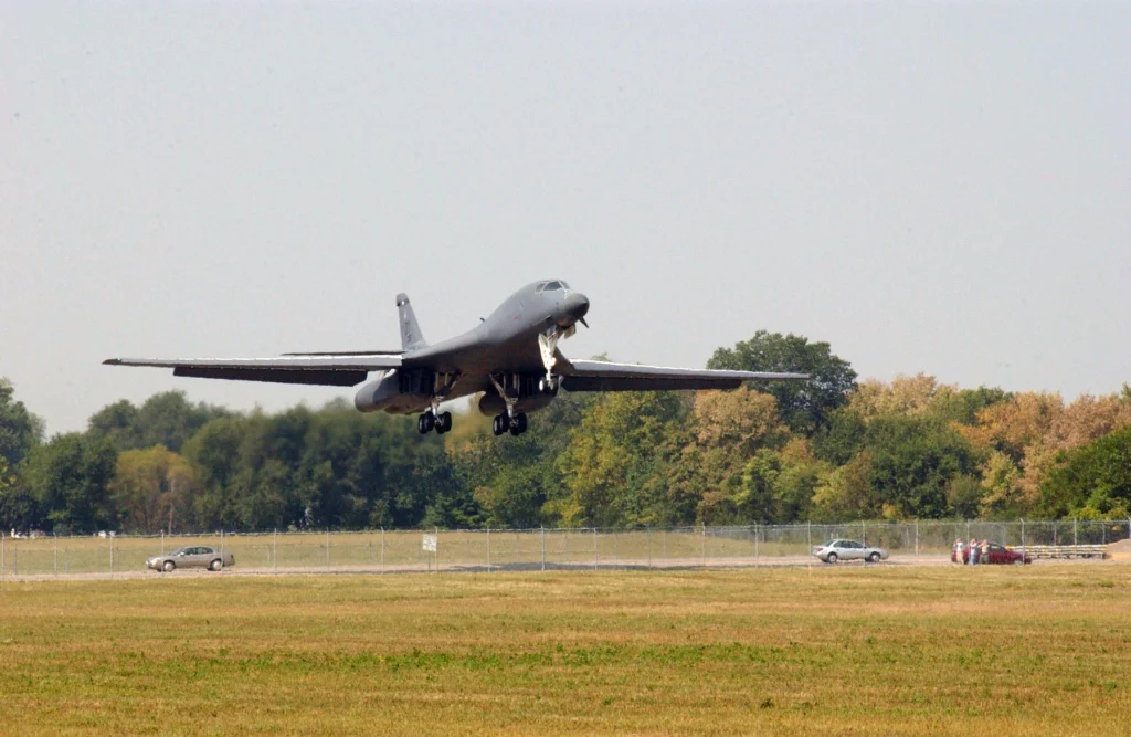 21 US Most Feared Supersonic Bombers in the World Now at RAF Fairford
