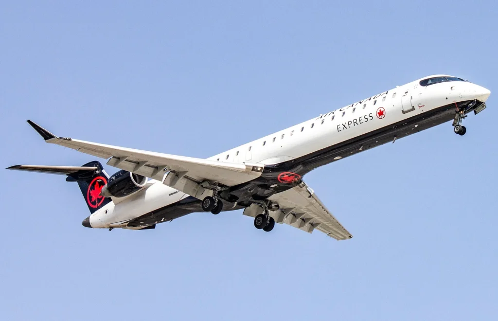 Air Canada CRJ-900 Collides with Fire Truck at New York LaGuardia Airport