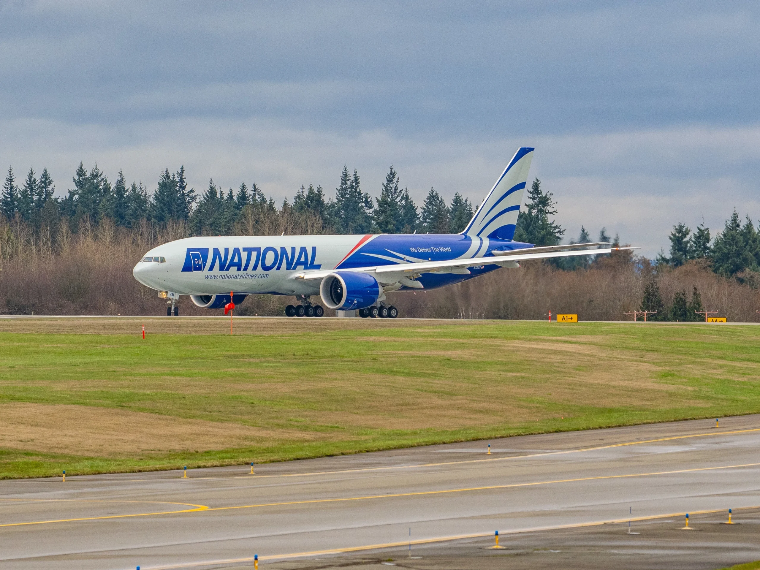 National Airlines Begins First-Ever Boeing 777-200 Freighter Test Flights in Orlando