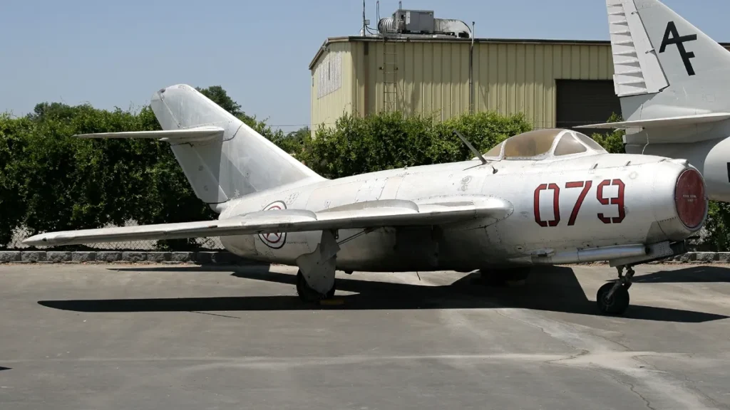 Top 10 Largest Air Force in the World by Fleet Size
