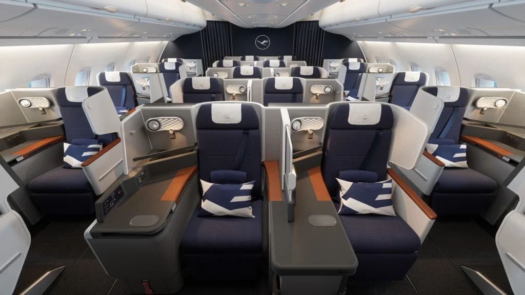 Lufthansa Deploys Largest Passenger Aircraft in the World with New Business Class to LAX