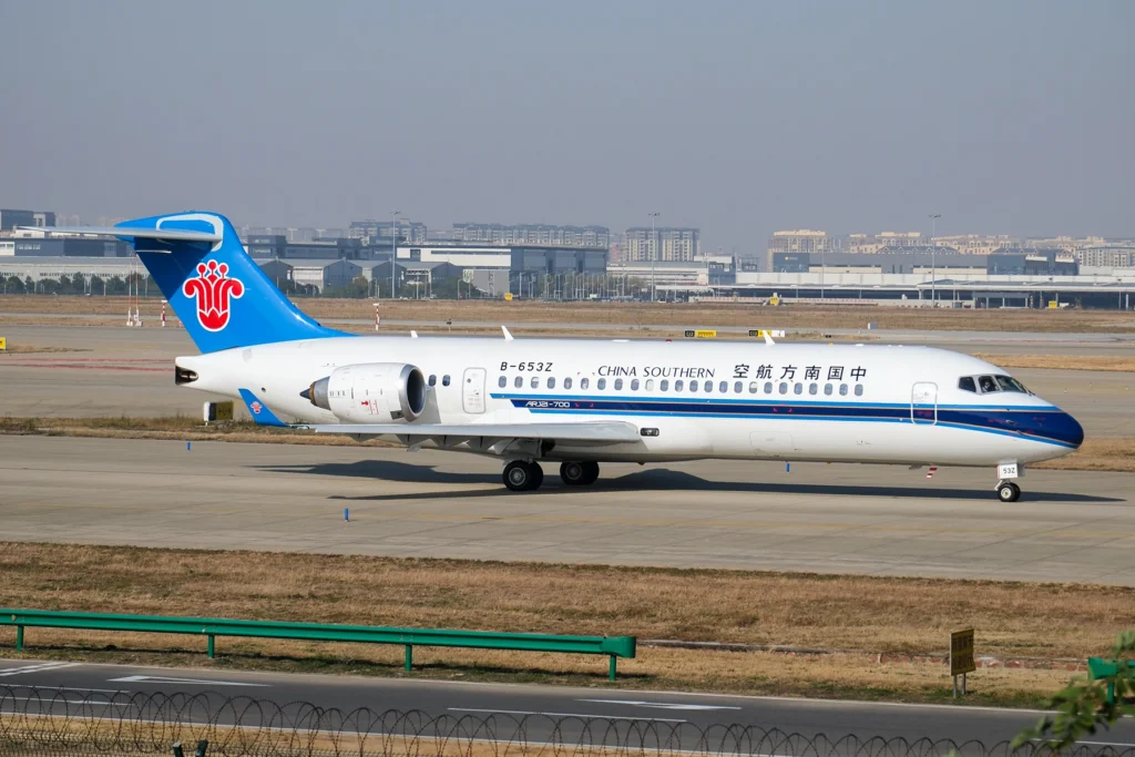 This Asian Airline Leases 10 COMAC C909, 5 New Routes