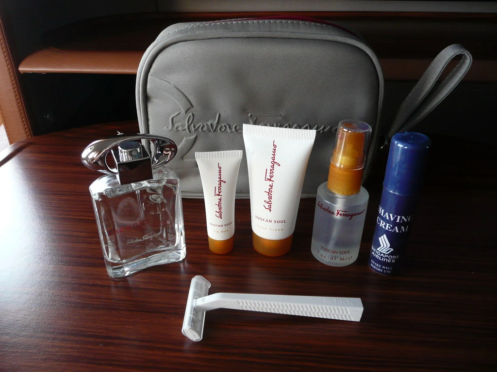 Top 10 Airlines in the World in Amenity Kits in First Class