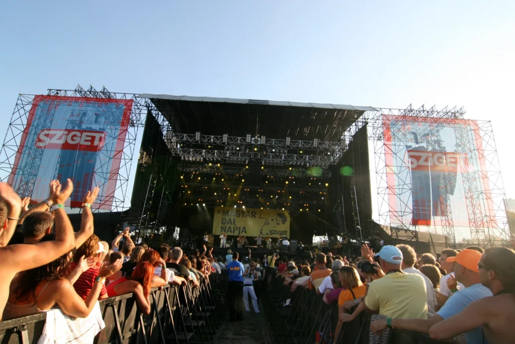 Top 10 Best Cultural and Music Festivals in the World