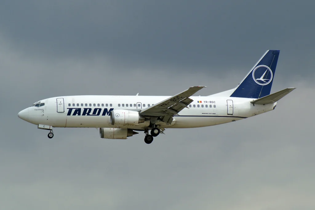 TAROM 737 Pilot Collapses Mid-Flight After Zero Sleep, Triggers Emergency