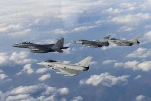 Air Force Association Calls for Over 60 Most Advanced Fighter Jet in the World Each Year