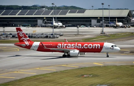 Fly to Formula 1 for Less: AirAsia Drops Australia Fares After Bahrain GP Relocation