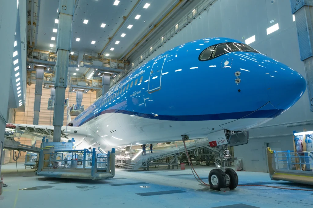 KLM Names its First Airbus A350 "The Night Watch"