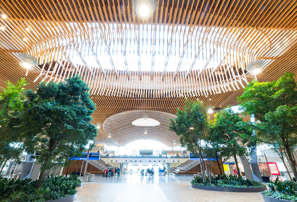 Alaska Airlines Unveils New 14,000 Square Foot Lounge at Portland Airport
