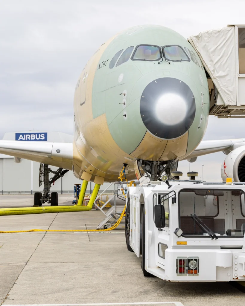 We're celebrating! The Airbus #A350-1000ULR has completed its first flight marking the start of a two-month flight test campaign! ✈️ Equipped with an additional rear centre tank to increase its range by 1,000 nautical miles, it will enable Qantas to offer non-stop flights between Sydney and London or New York, to overcome one of the last frontiers in aviation.