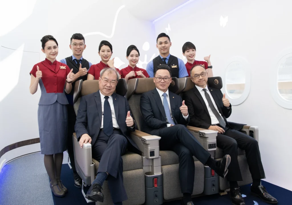 China Airlines Unveils New 787 Premium Economy Seats