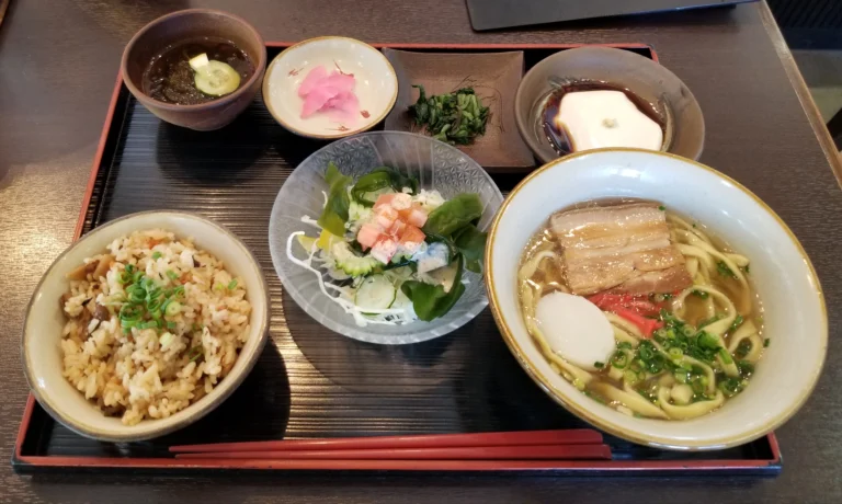 Top 10 Cuisines with Healthiest Diets in the World in 2026