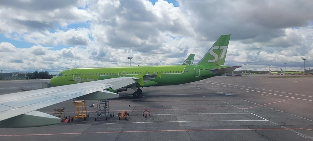 Russia's S7 Airlines Introduces Unusual Rule Following Hard Landings