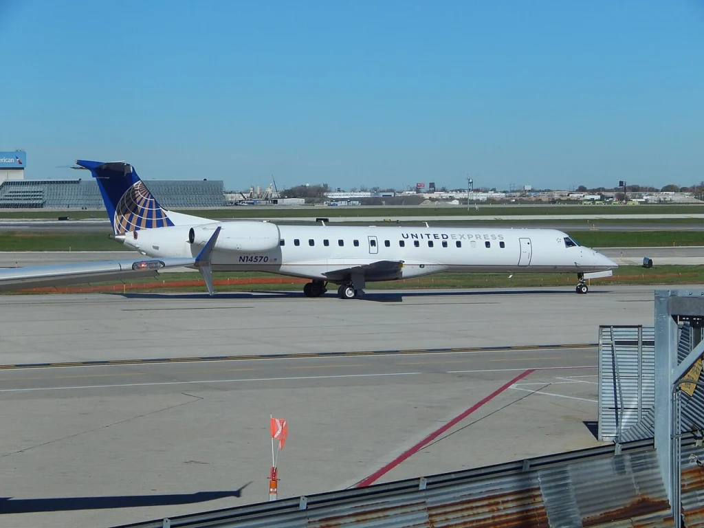 United Airlines Flight Carries Just One Passenger, Uses Sandbags for Aircraft Balance