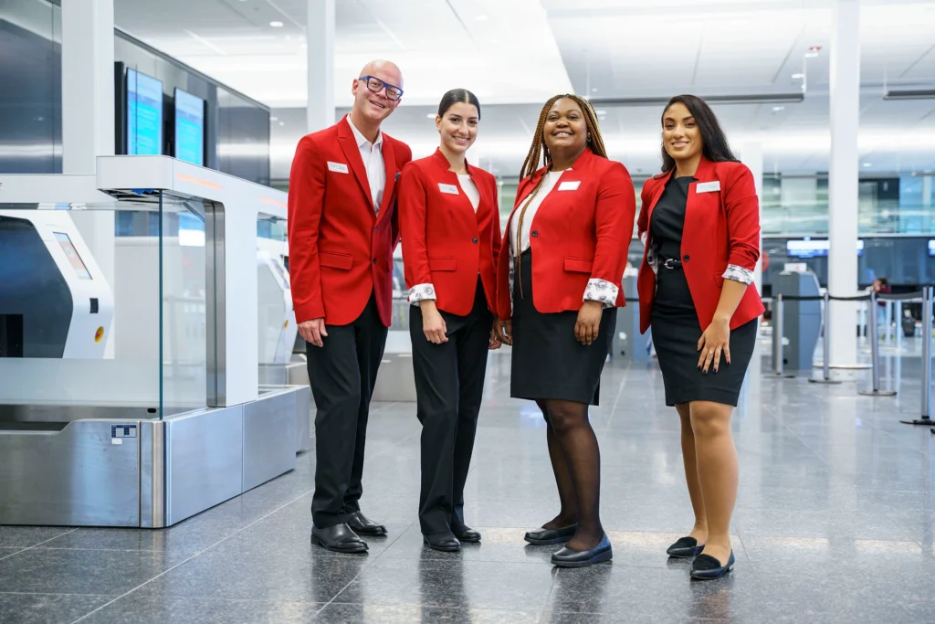 Top 10 Best Airport Staff in North America in 2026