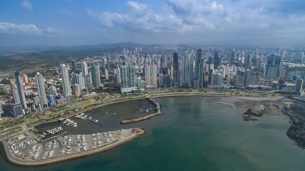 Top 10 Tax-Free and Low-Tax Destinations in the World for Expats in 2026