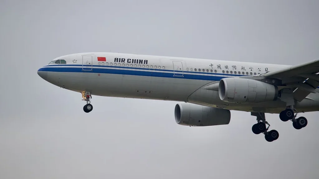 Air China (CA) will become the first Asian airline to serve Iceland with the launch of a new Beijing Capital International Airport (PEK)–Copenhagen Airport (CPH)–Keflavik International Airport (KEF) route.