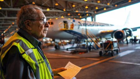 American Airlines Guiness World Record Holder Mechanic Al Blackman Dies at 100
