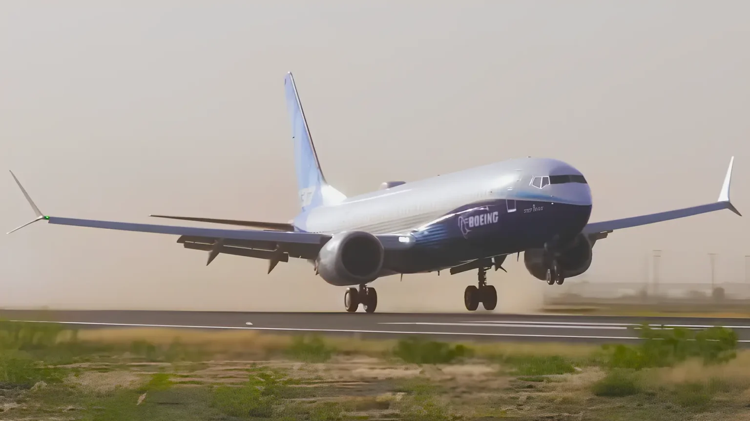 Boeing Pushes 737-10 to the Limit in Extreme Crosswind Autoland Tests
