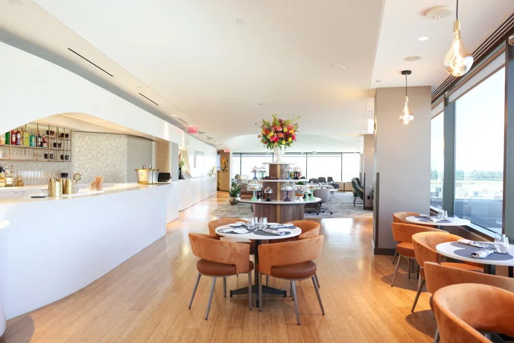 Delta Opens 2nd Delta One Lounge at Los Angeles Airport