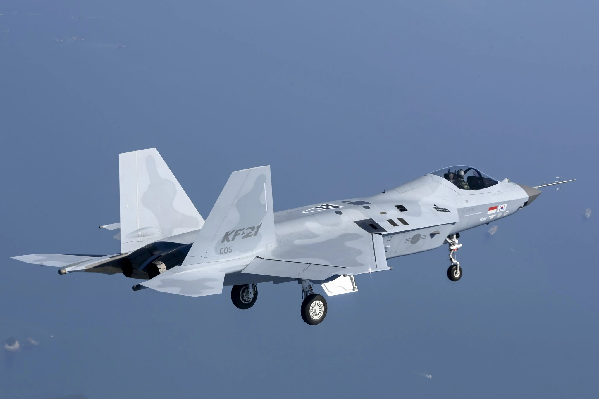 Indonésia conclui coprodução do KF-21, caça a jato pronto para gelo