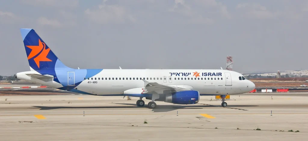 Israir Raises Security Concerns After Third Aircraft Collision at London Airport
