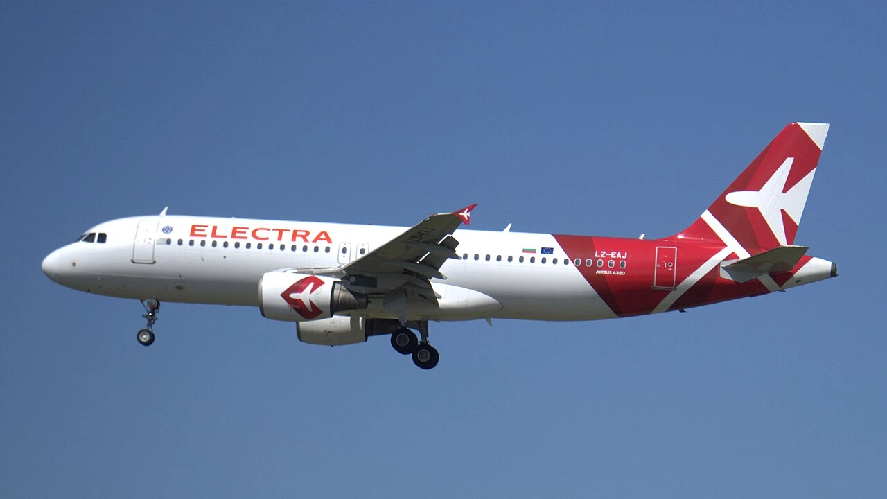 Airbus A320 Declares Hijack Alert, Prompting Fighter Jet Escort and Emergency Landing