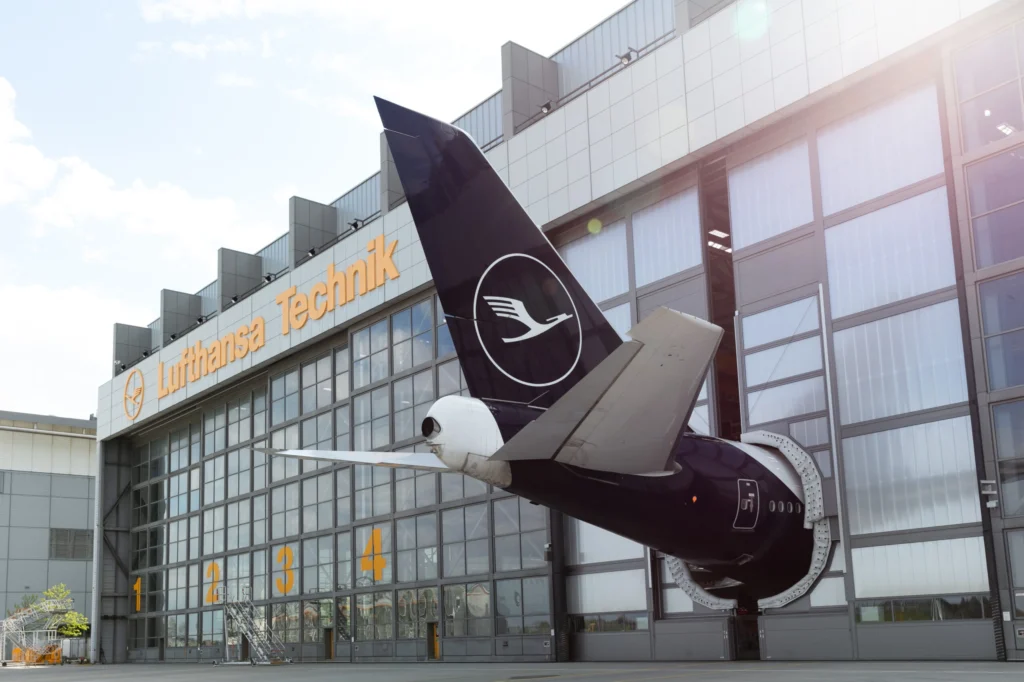 Lufthansa AME and Technician Salary in 2026