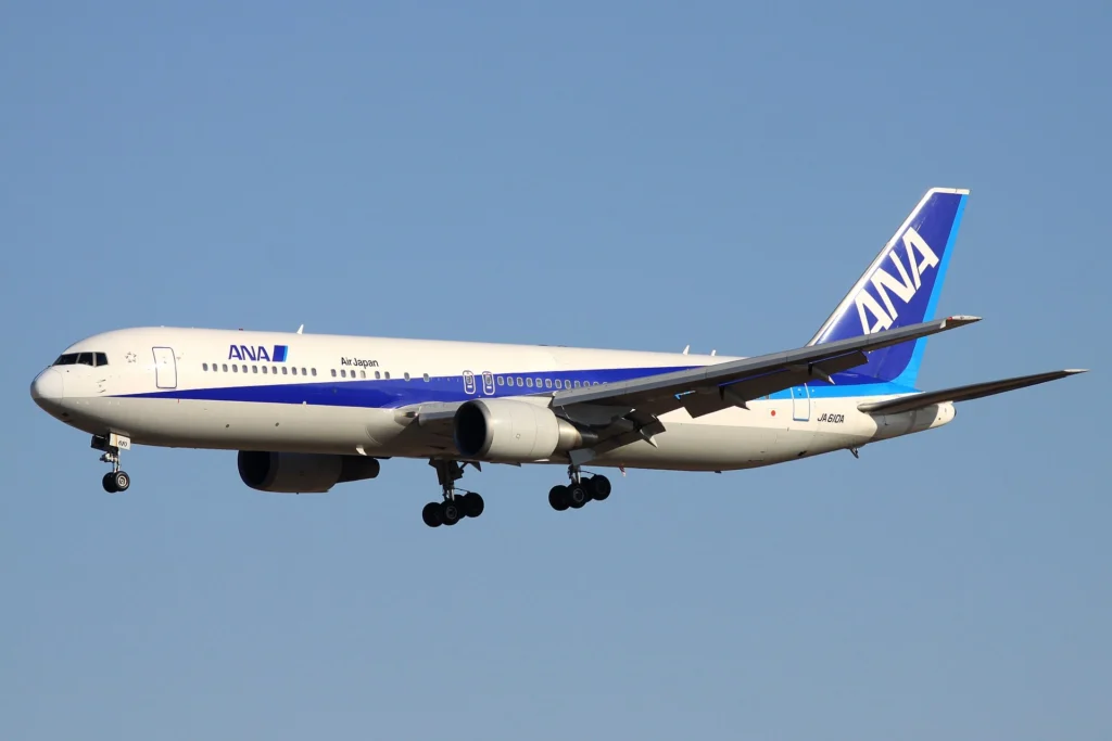 ANA Boeing 767 Escapes Midair Collision by Just 70 Feet Near Tokyo Haneda