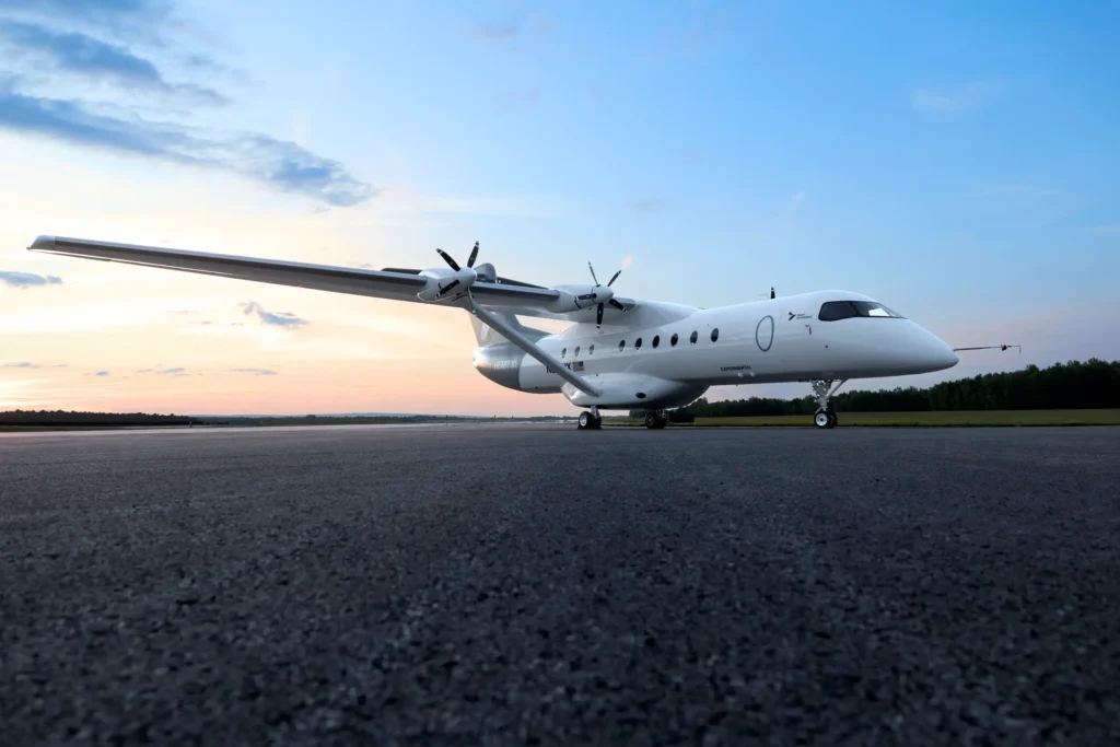 Largest Electric Aircraft in the World, X1 Operates First Flight