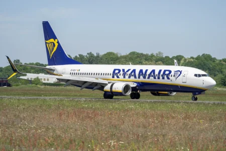 Ryanair Passengers Left Sweltering in 31°C as Malta Flight Faces Long Ground Delay