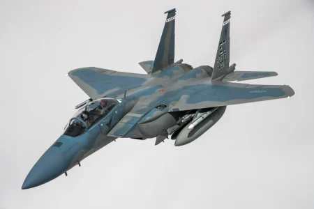 US Hands Boeing a $131 Billion F-15 Lifeline as Eagle Fleet Enters a New Era