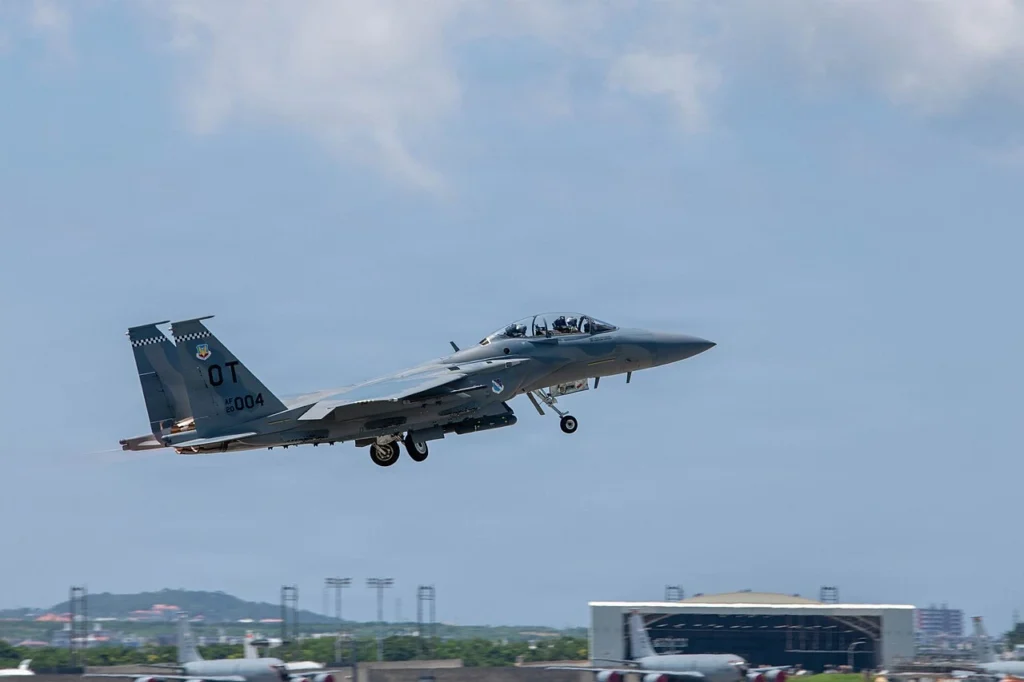 US Hands Boeing a $131 Billion F-15 Lifeline as Eagle Fleet Enters a New Era