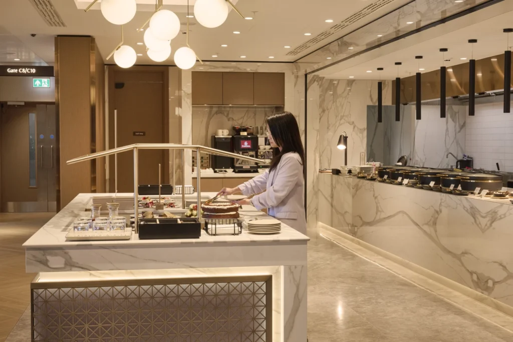 Emirates Manchester Lounge