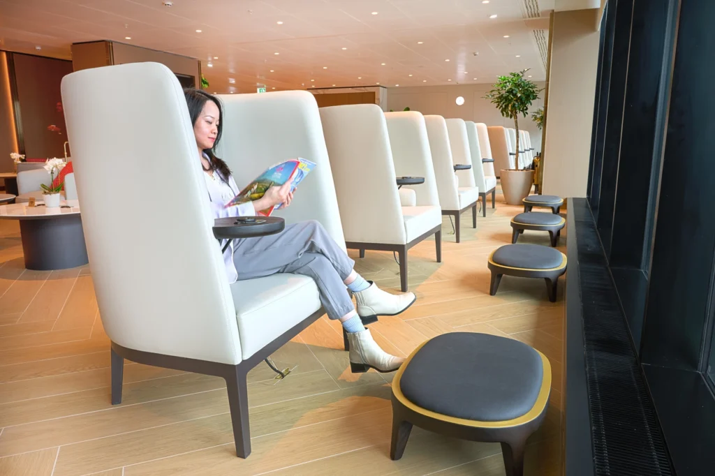 Emirates Manchester Lounge