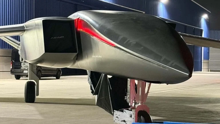Mysterious Black Aircraft Spotted at Long Beach Airport Finally Identified