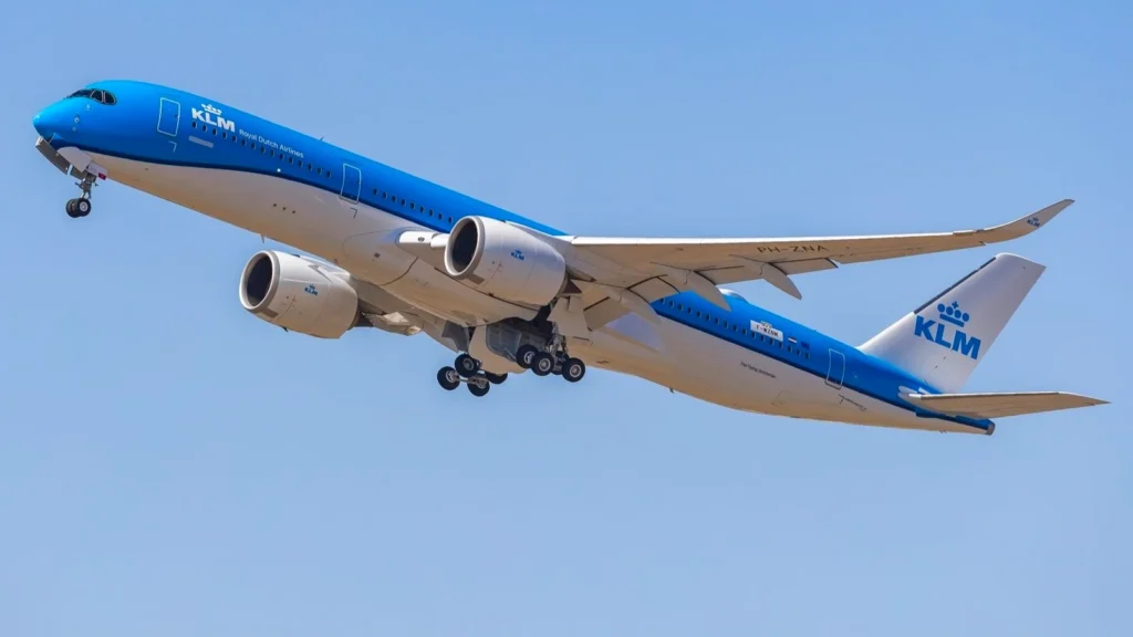 KLM’s First Airbus A350-900 Completes Maiden Flight Ahead of Delivery