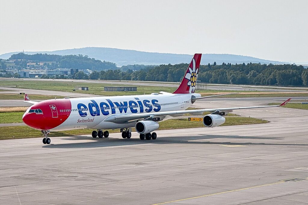 Edelweiss Airbus A340-300 remained on the ground for approximately two hours